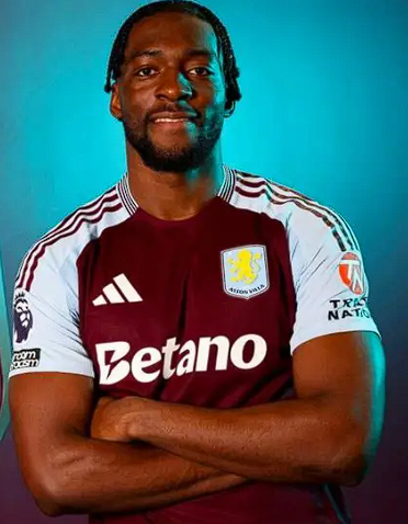 西汉姆联官宣租借迪萨西，球员表拼搏决心与助队愿景