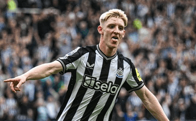 阿森纳引援动态：戈登领跑，格拉纳斯成潜力新星